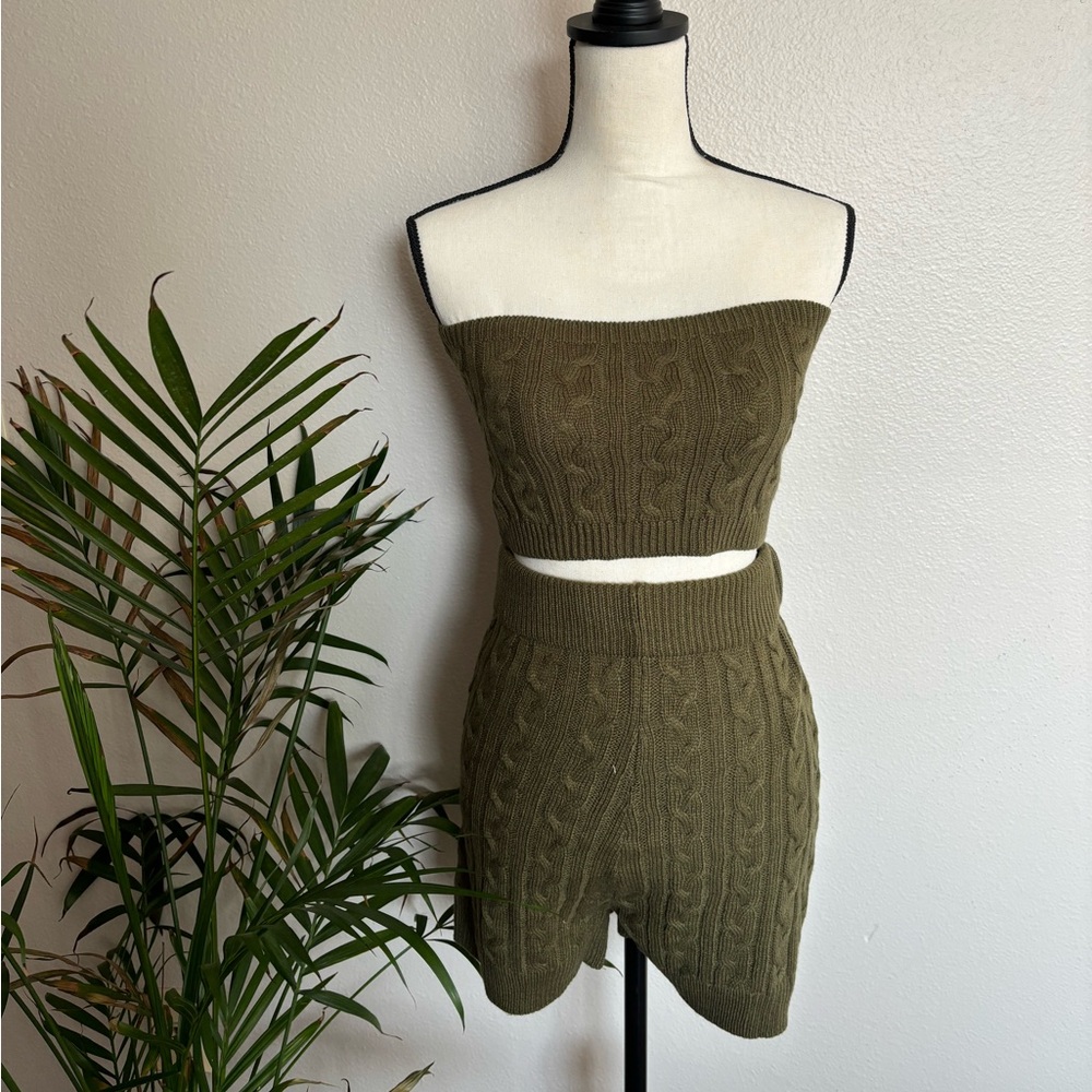 2 piece outfit size medium